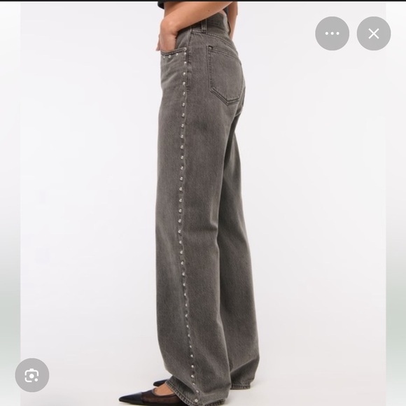 Abercrombie & Fitch The Loose High Rise Jeans - Picture 4 of 4